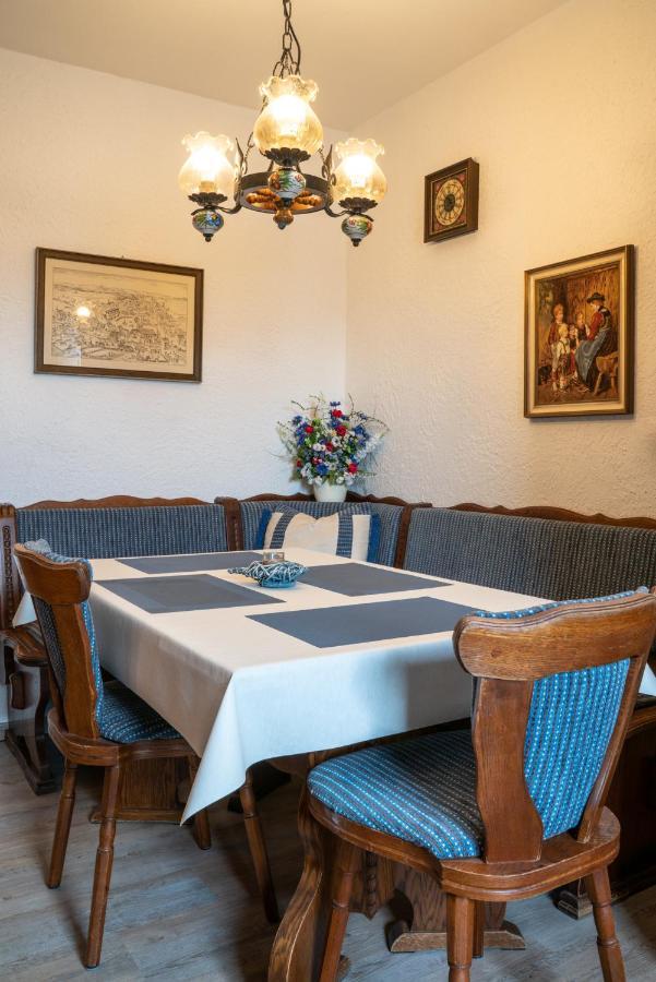 Ferienwohnung Bichler التوتينغ الغرفة الصورة