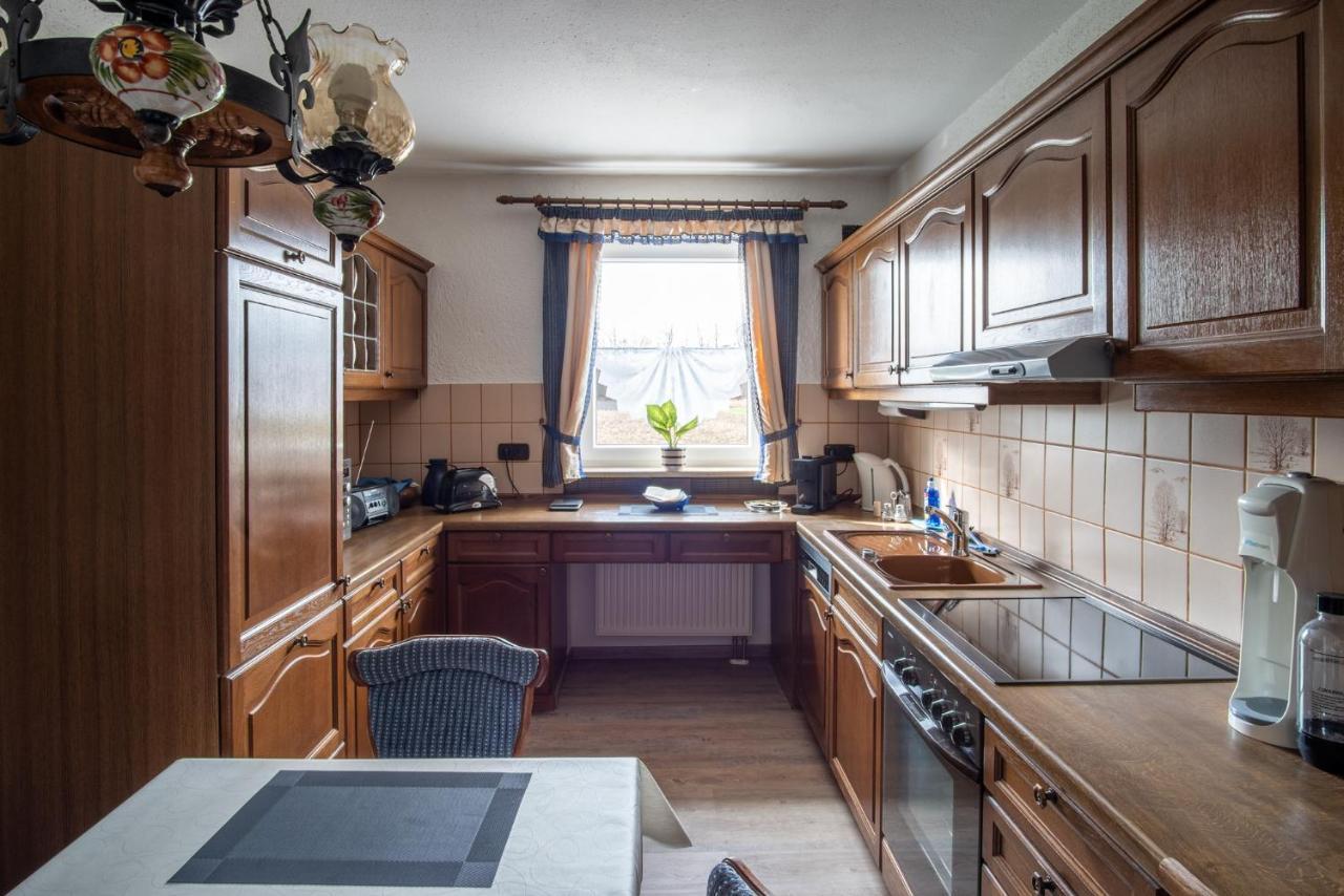 Ferienwohnung Bichler التوتينغ الغرفة الصورة